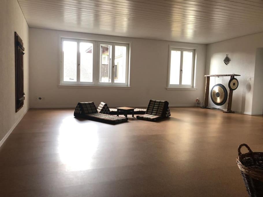 Wohnung In Burgdorf Beim Schloss מראה חיצוני תמונה